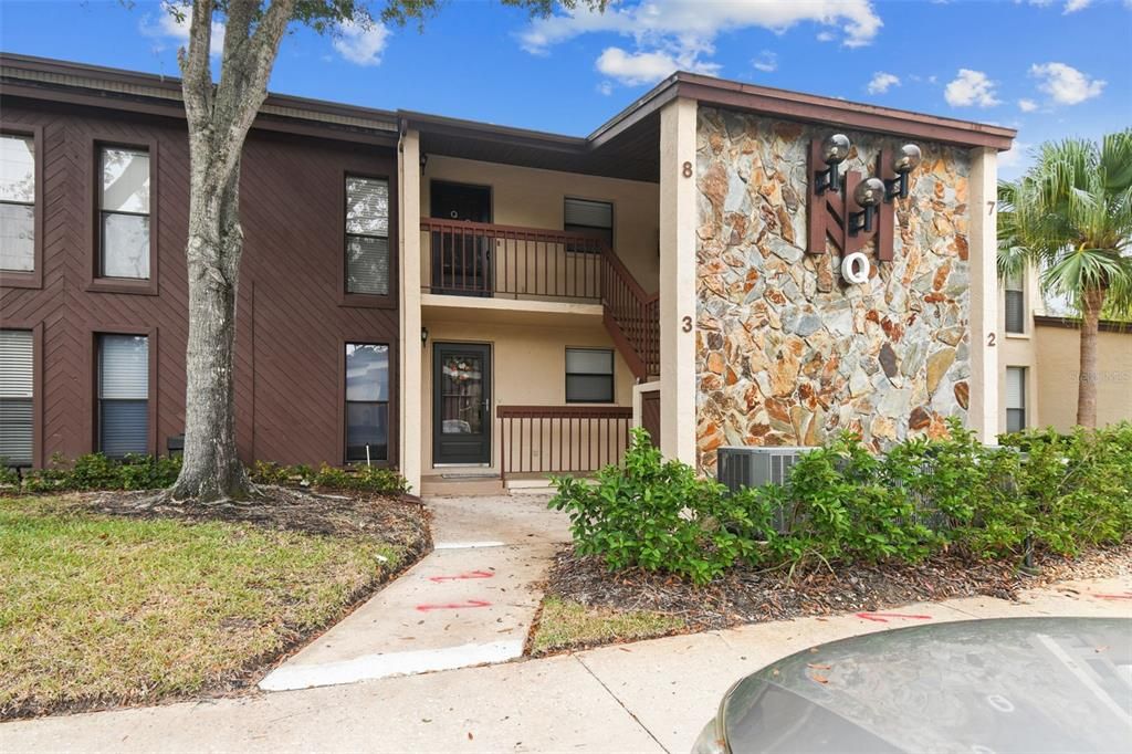 Под контрактом: $199,000 (2 спален, 2 ванн, 1220 Квадратных фут)