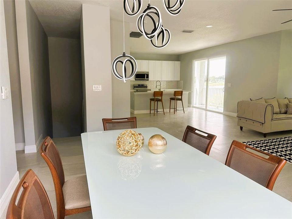 На продажу: $699,000 (4 спален, 4 ванн, 2723.61 Квадратных фут)