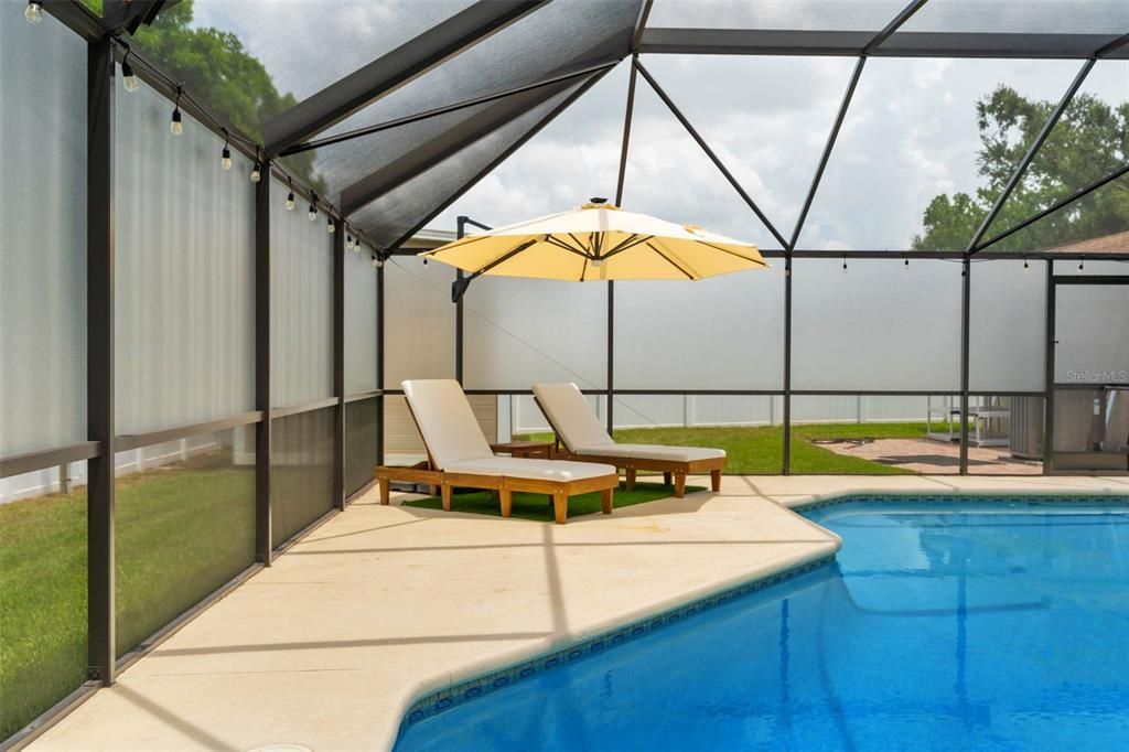 Activo con contrato: $649,000 (4 camas, 2 baños, 1928 Pies cuadrados)