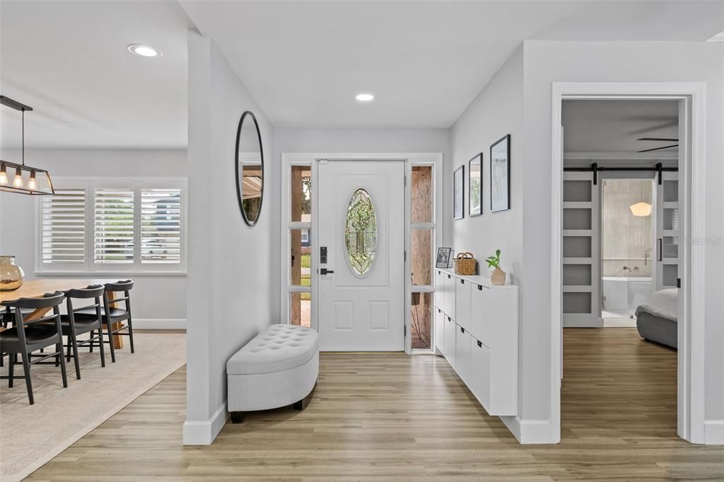 Activo con contrato: $649,000 (4 camas, 2 baños, 1928 Pies cuadrados)