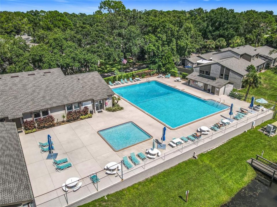 На продажу: $314,900 (3 спален, 2 ванн, 1564 Квадратных фут)