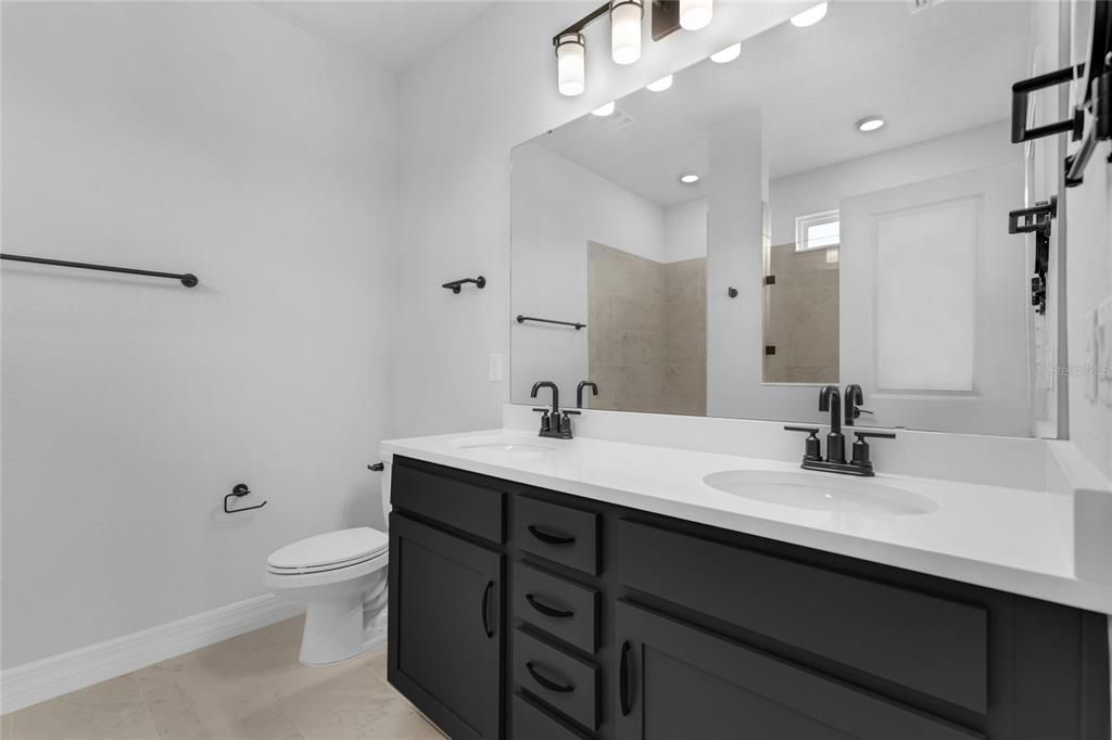 For Sale: $470,000 (3 beds, 2 baths, 2073 Square Feet)