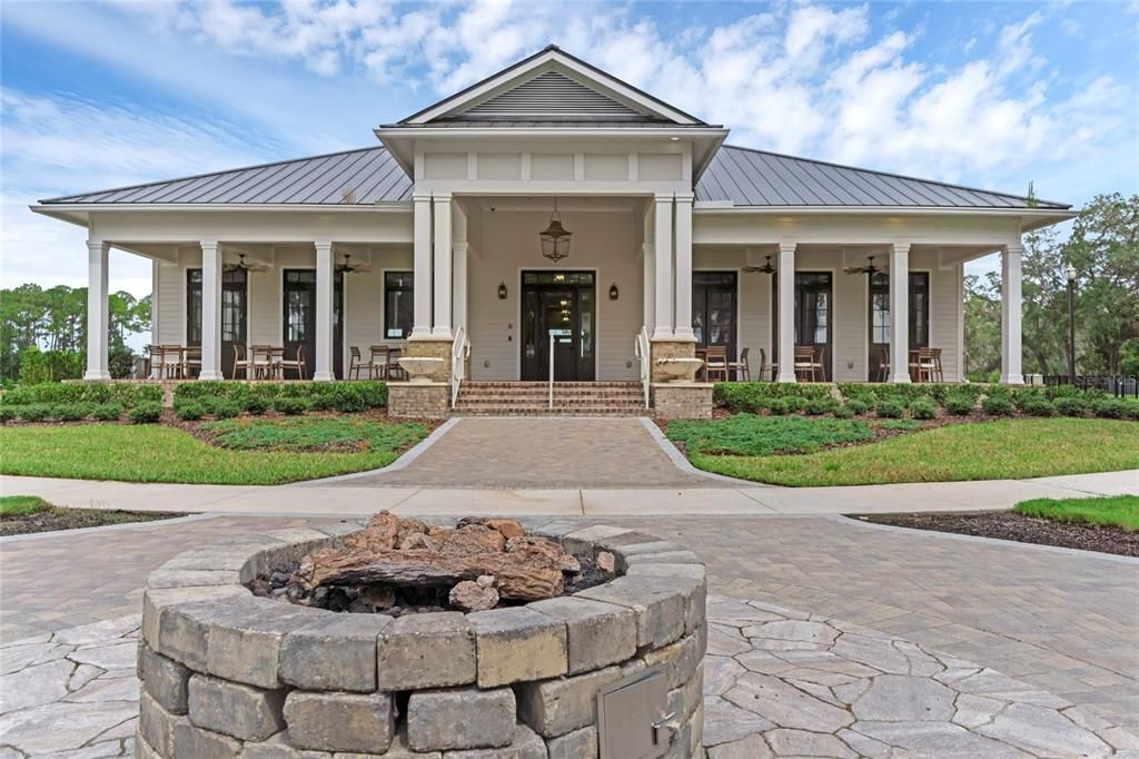 For Sale: $470,000 (3 beds, 2 baths, 2073 Square Feet)