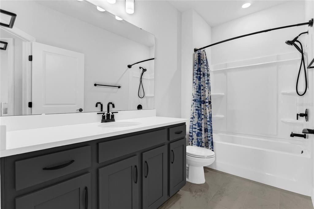 For Sale: $470,000 (3 beds, 2 baths, 2073 Square Feet)