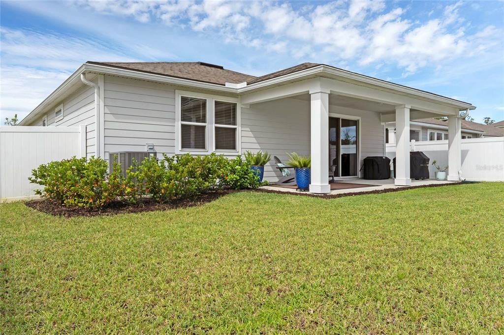 For Sale: $470,000 (3 beds, 2 baths, 2073 Square Feet)