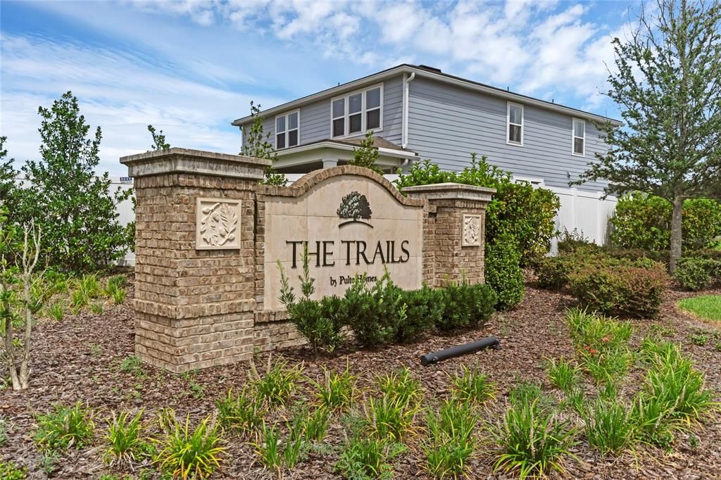 For Sale: $470,000 (3 beds, 2 baths, 2073 Square Feet)