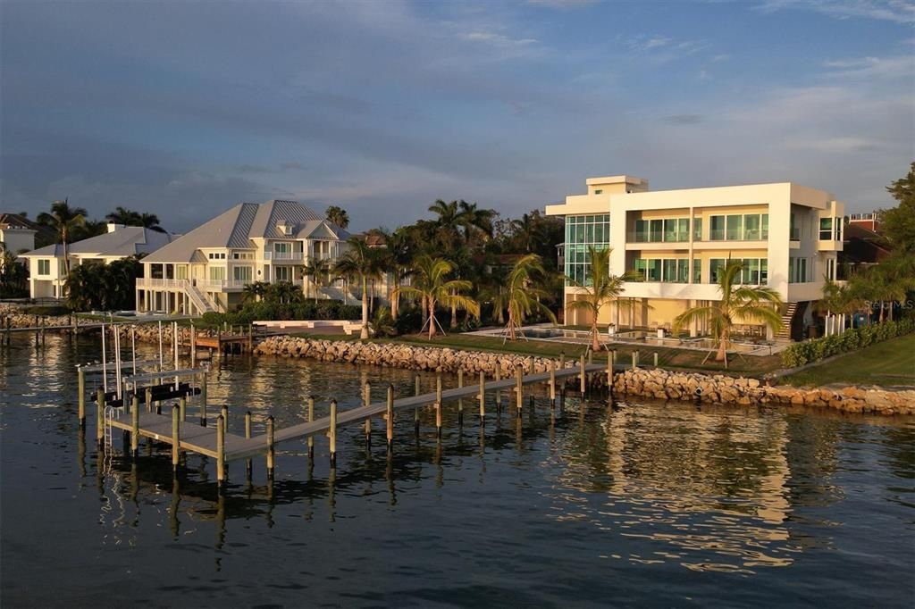 待售: $10,750,000 (6 贝兹, 7 浴室, 7812 平方英尺)