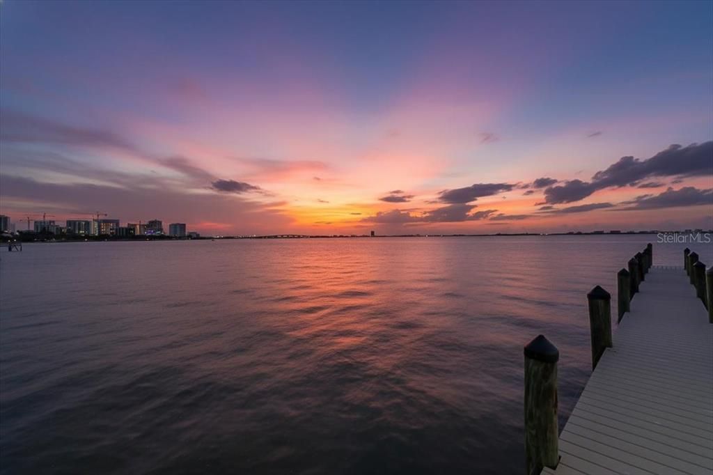 待售: $10,750,000 (6 贝兹, 7 浴室, 7812 平方英尺)