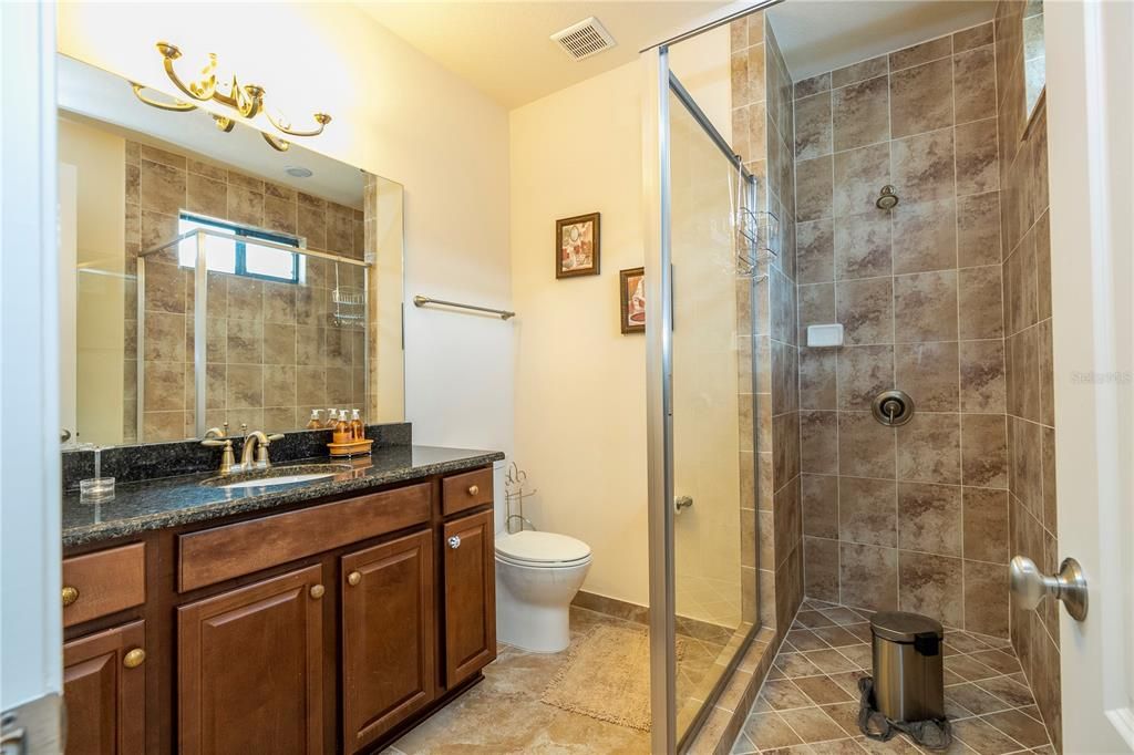 待售: $1,599,000 (4 贝兹, 3 浴室, 4460 平方英尺)