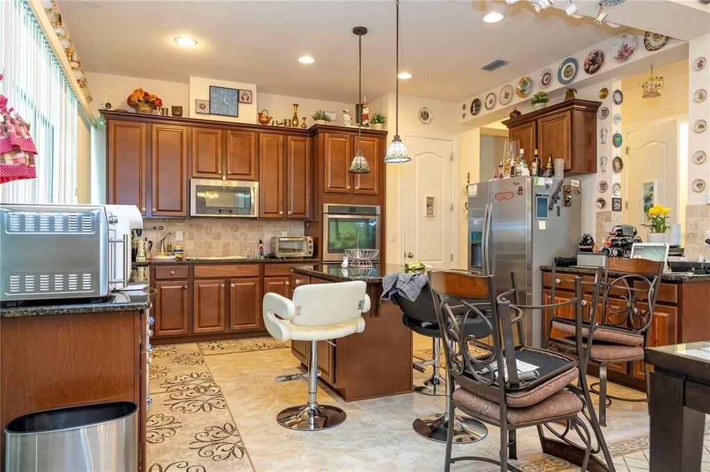 待售: $1,599,000 (4 贝兹, 3 浴室, 4460 平方英尺)