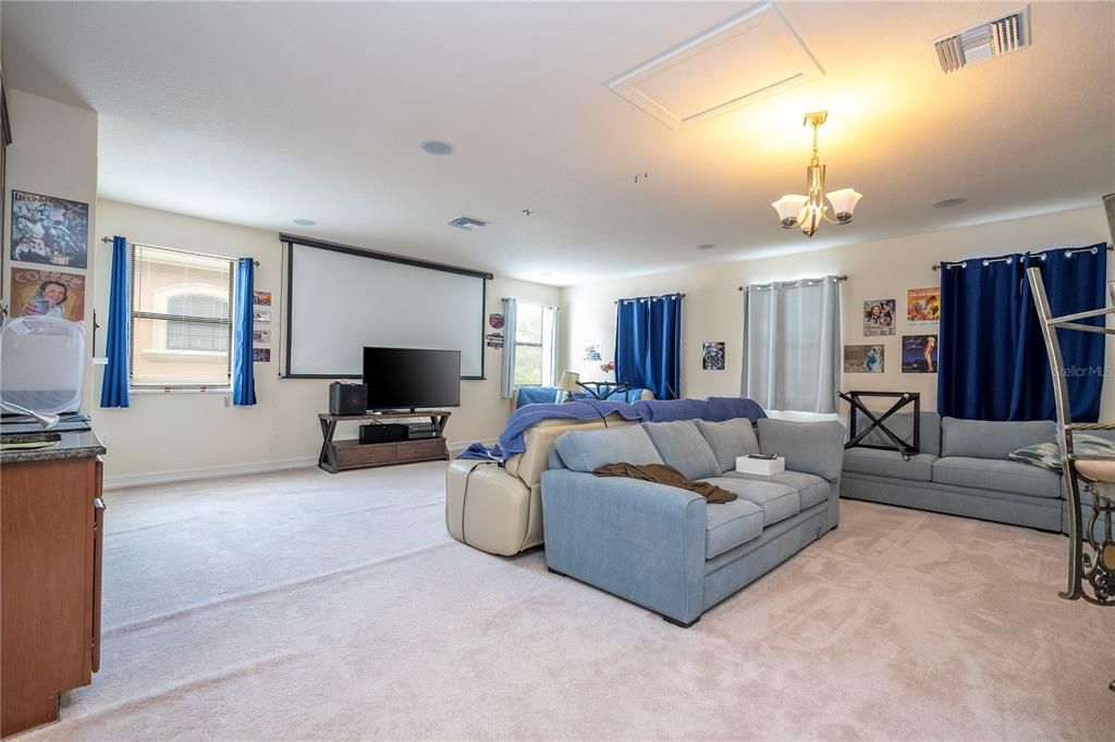 待售: $1,599,000 (4 贝兹, 3 浴室, 4460 平方英尺)