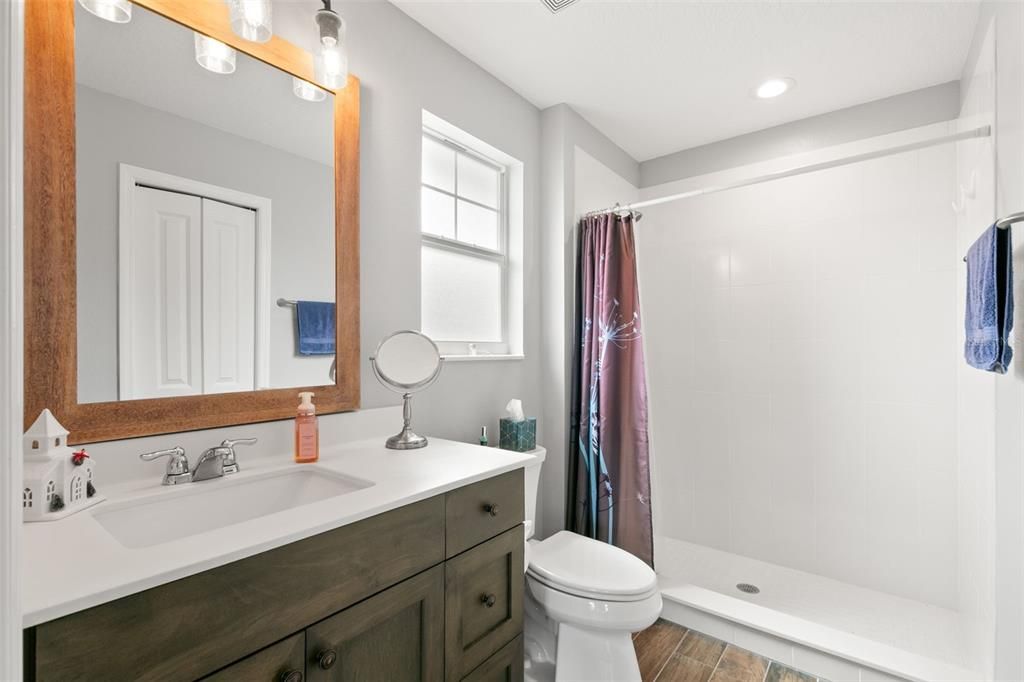 For Sale: $569,999 (3 beds, 3 baths, 2174 Square Feet)