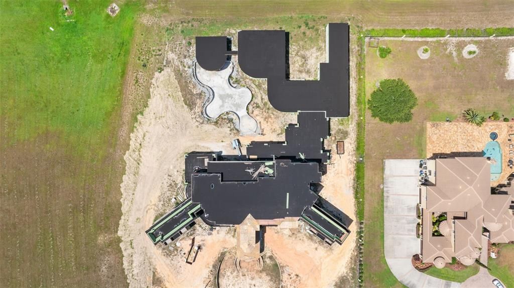 For Sale: $13,700,000 (9 beds, 10 baths, 20445 Square Feet)