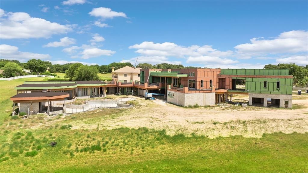 For Sale: $13,700,000 (9 beds, 10 baths, 20445 Square Feet)