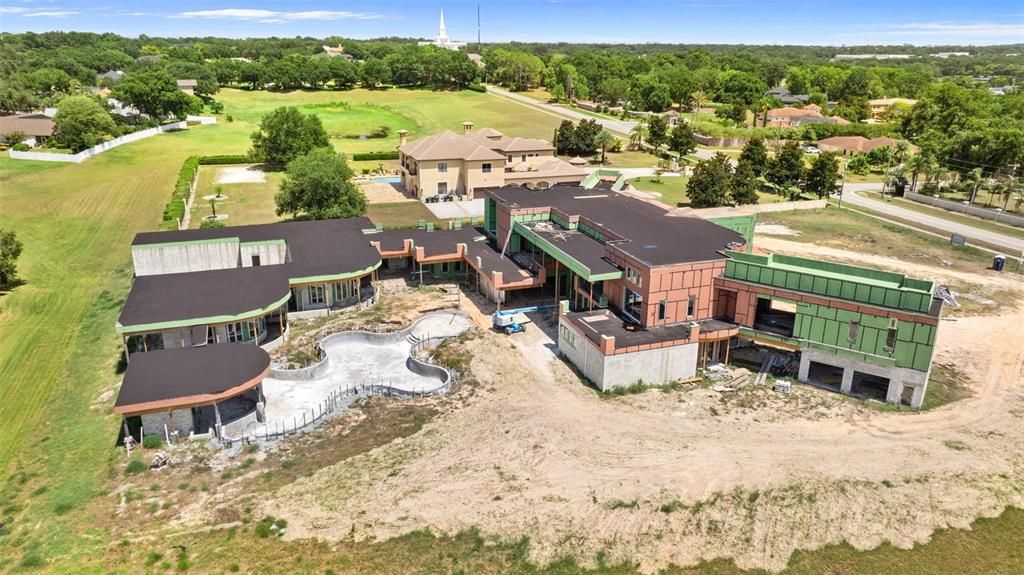 For Sale: $13,700,000 (9 beds, 10 baths, 20445 Square Feet)