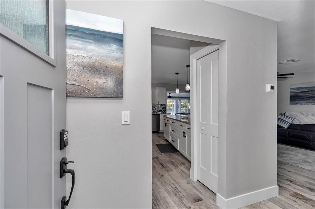 For Rent: $4,500 (3 beds, 2 baths, 1284 Square Feet)