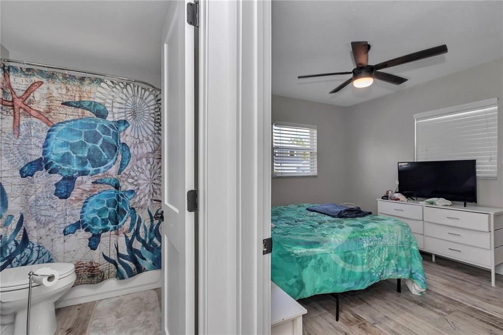 For Rent: $4,500 (3 beds, 2 baths, 1284 Square Feet)