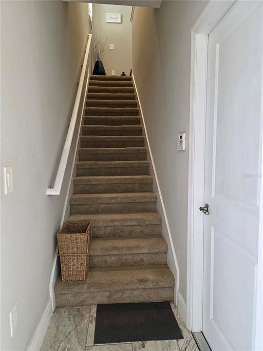 Под контрактом: $670,000 (4 спален, 3 ванн, 2297 Квадратных фут)