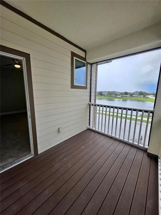 Под контрактом: $670,000 (4 спален, 3 ванн, 2297 Квадратных фут)