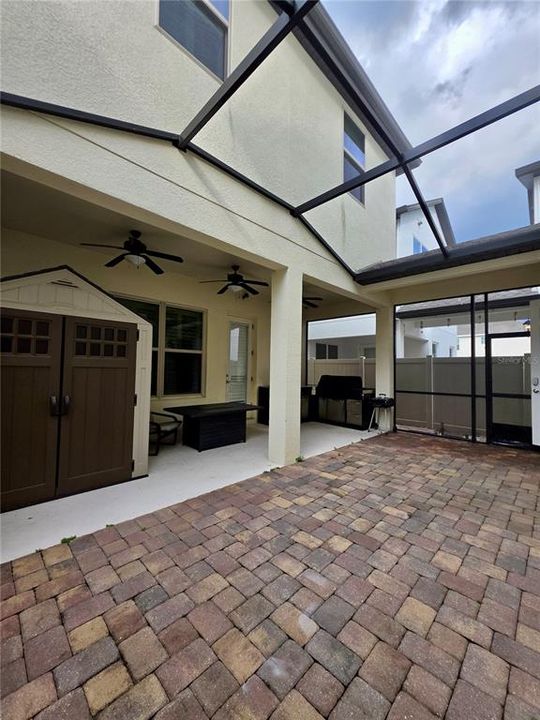 Под контрактом: $670,000 (4 спален, 3 ванн, 2297 Квадратных фут)