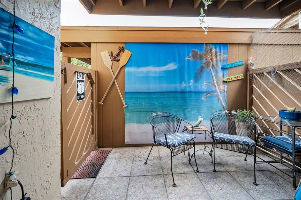 合同活跃: $145,900 (2 贝兹, 2 浴室, 1144 平方英尺)