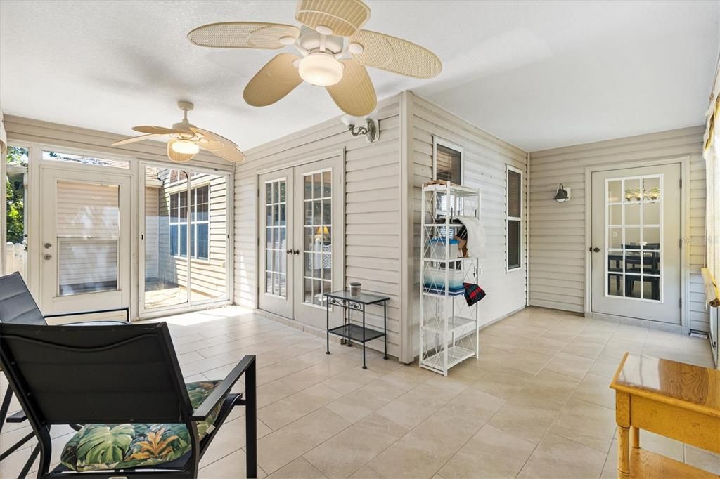 Active With Contract: $389,000 (3 beds, 2 baths, 1733 Square Feet)