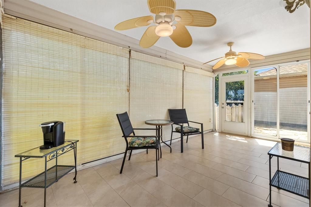 Active With Contract: $389,000 (3 beds, 2 baths, 1733 Square Feet)