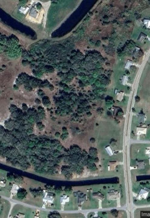 待售: $16,500 (0.41 acres)