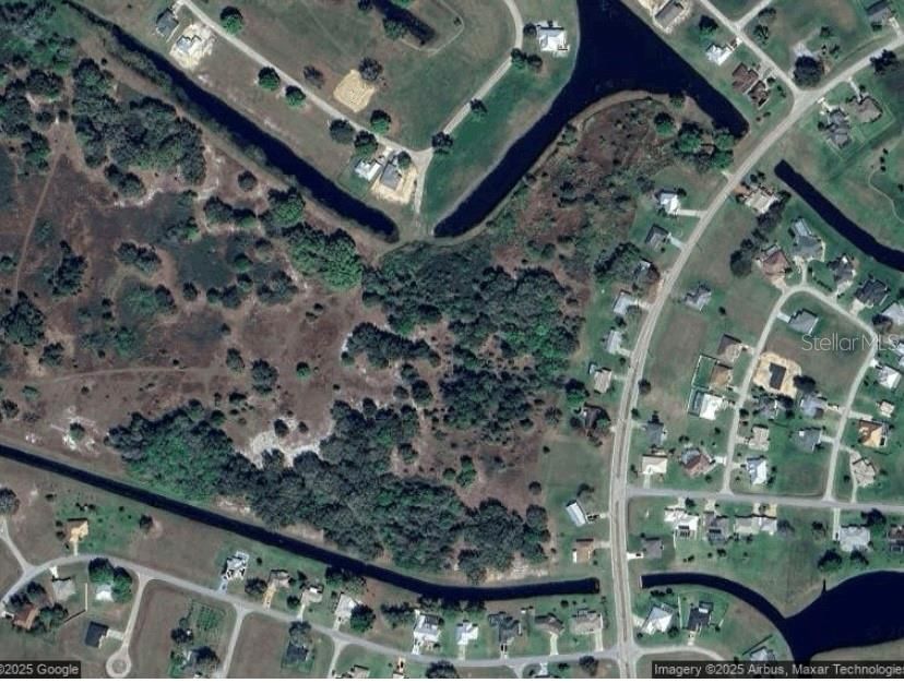 待售: $16,500 (0.41 acres)