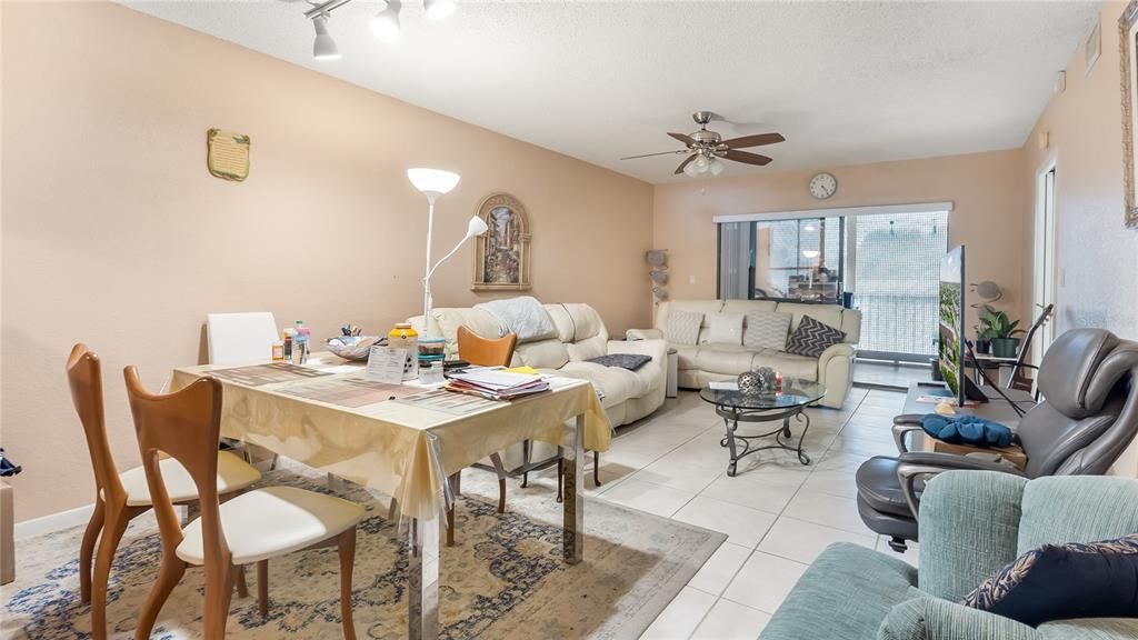 En Venta: $100,000 (2 camas, 2 baños, 1170 Pies cuadrados)