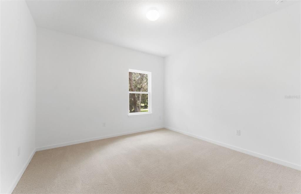 Activo con contrato: $649,010 (4 camas, 3 baños, 3079 Pies cuadrados)