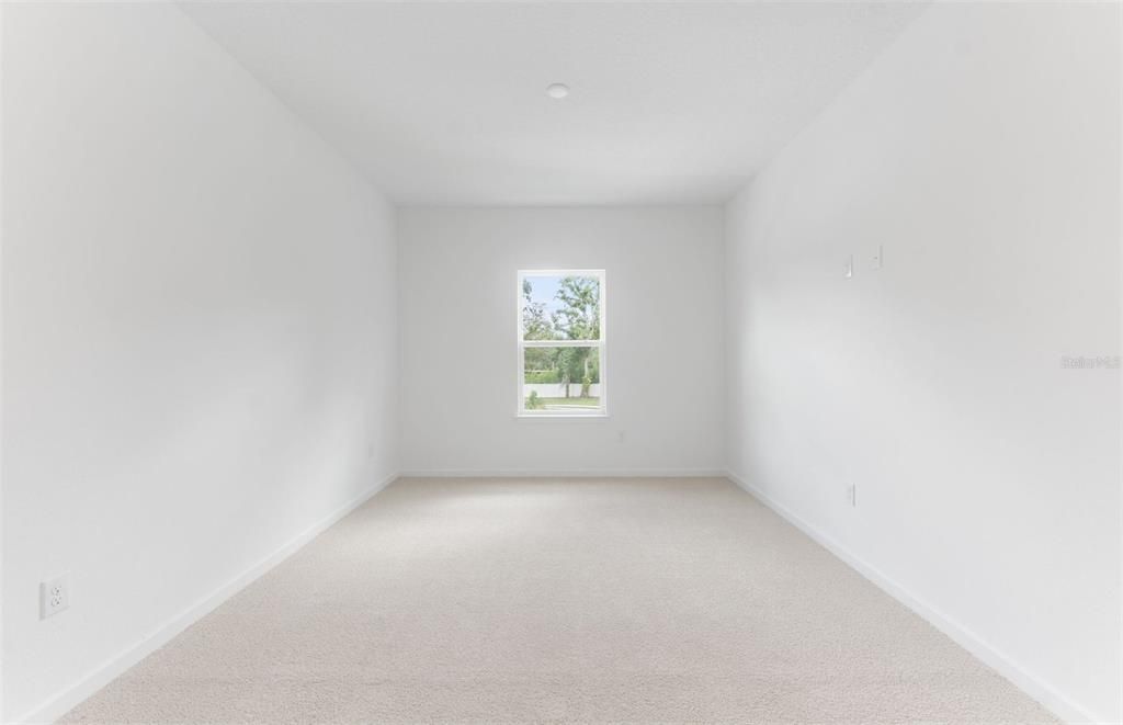 Activo con contrato: $649,010 (4 camas, 3 baños, 3079 Pies cuadrados)