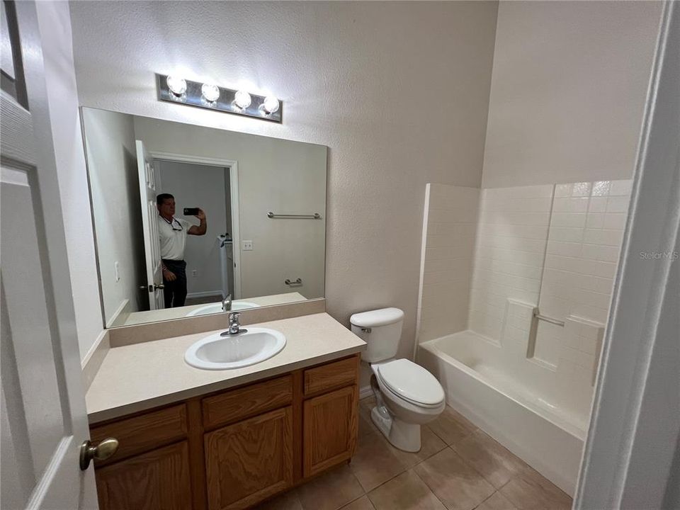 Active With Contract: $2,700 (3 beds, 2 baths, 1480 Square Feet)