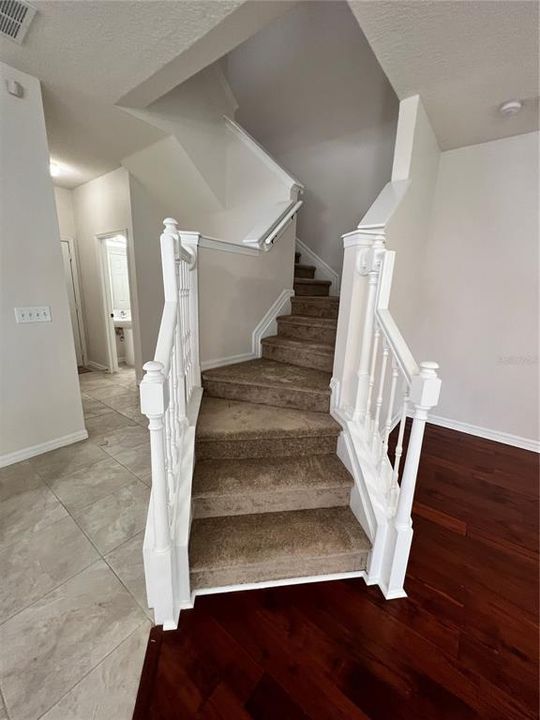 Active With Contract: $2,700 (3 beds, 2 baths, 1480 Square Feet)