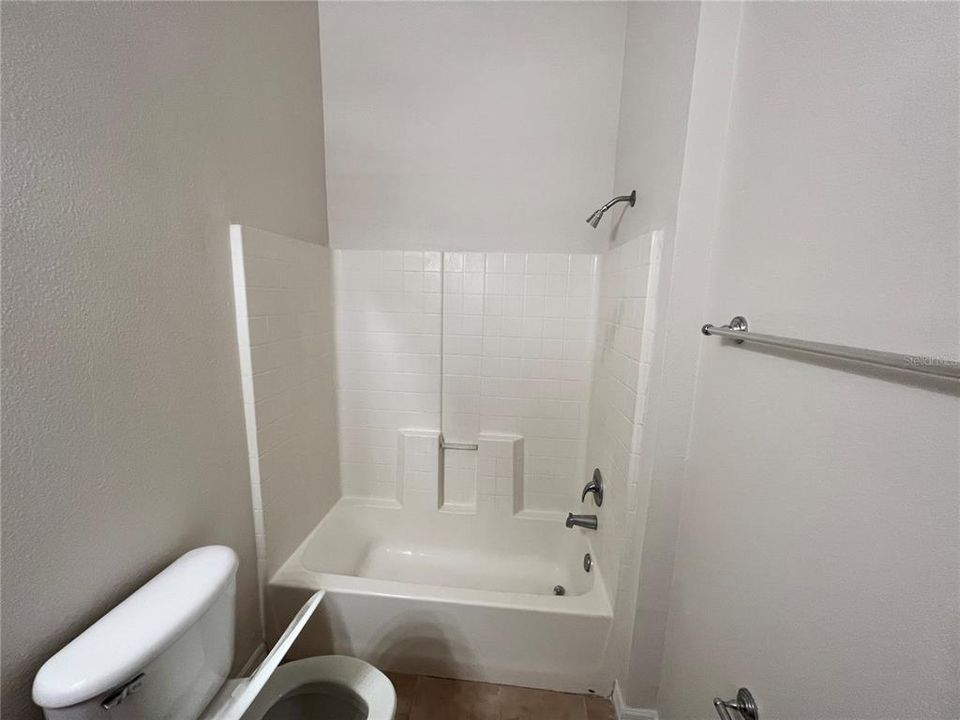 Active With Contract: $2,700 (3 beds, 2 baths, 1480 Square Feet)