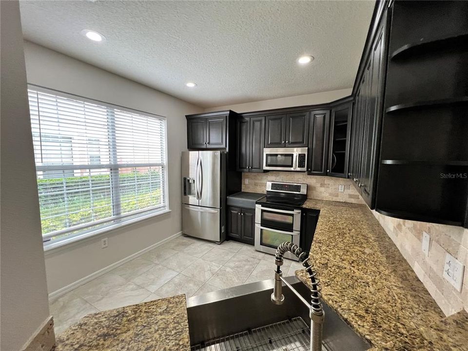 Active With Contract: $2,700 (3 beds, 2 baths, 1480 Square Feet)