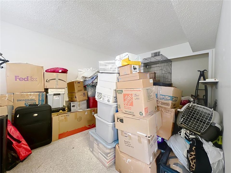 待售: $98,000 (3 贝兹, 2 浴室, 1413 平方英尺)