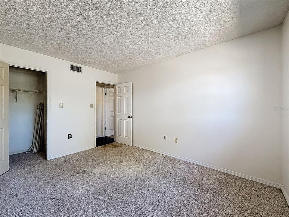 En Venta: $48,000 (3 camas, 2 baños, 1413 Pies cuadrados)