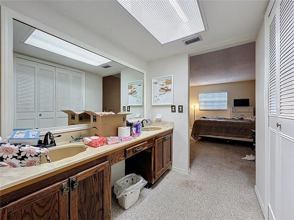 待售: $98,000 (3 贝兹, 2 浴室, 1413 平方英尺)