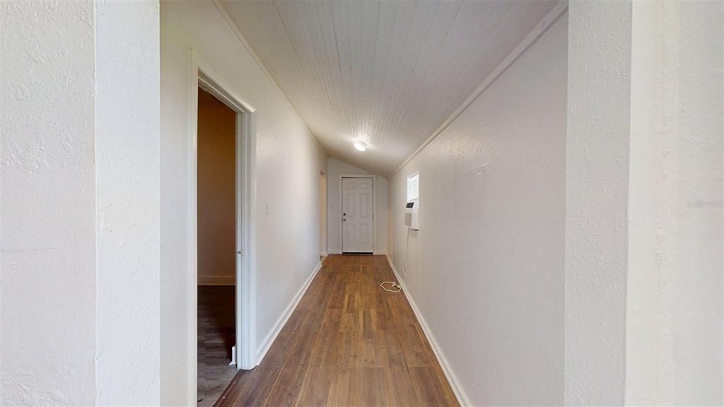 待售: $434,999 (2 贝兹, 0 浴室, 1480 平方英尺)