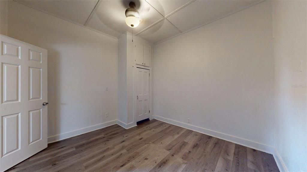 待售: $434,999 (2 贝兹, 0 浴室, 1480 平方英尺)