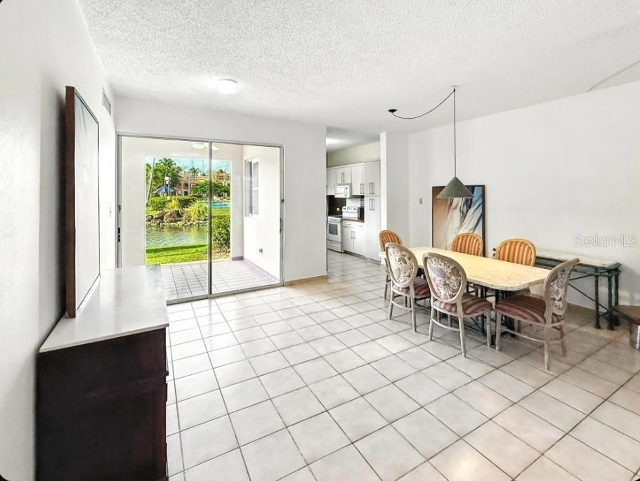 For Sale: $380,000 (2 beds, 2 baths, 1300 Square Feet)