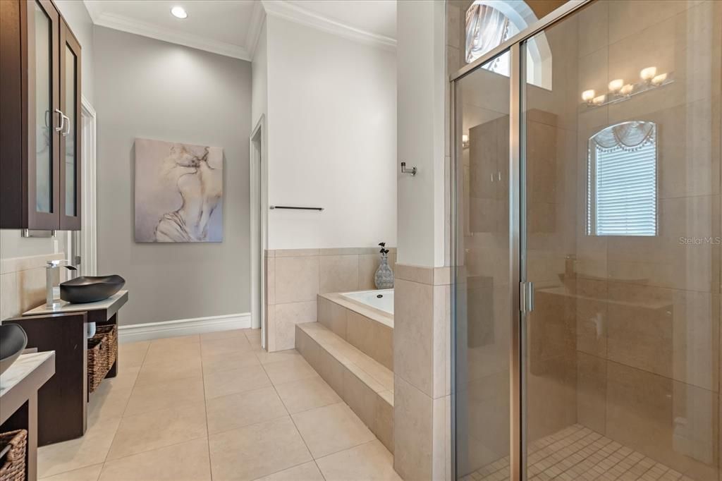 Active With Contract: $1,249,000 (4 beds, 4 baths, 4214 Square Feet)