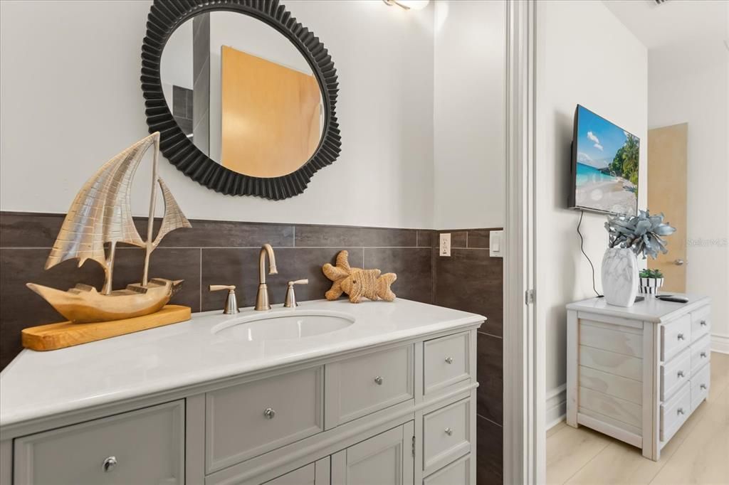 Active With Contract: $1,249,000 (4 beds, 4 baths, 4214 Square Feet)