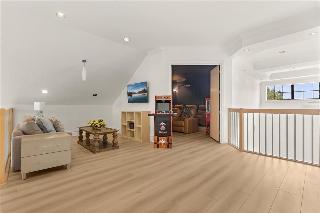 Active With Contract: $1,249,000 (4 beds, 4 baths, 4214 Square Feet)