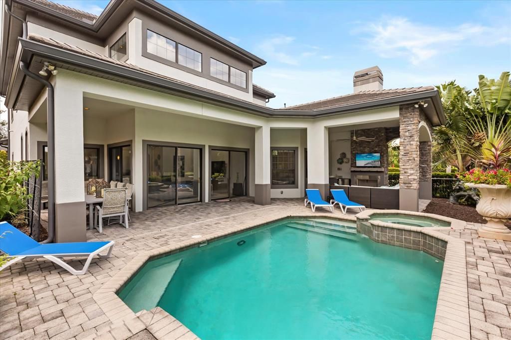 Active With Contract: $1,249,000 (4 beds, 4 baths, 4214 Square Feet)