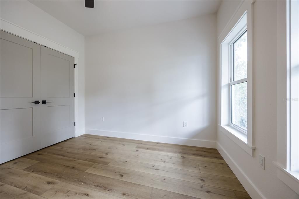 На продажу: $364,000 (3 спален, 2 ванн, 1845 Квадратных фут)