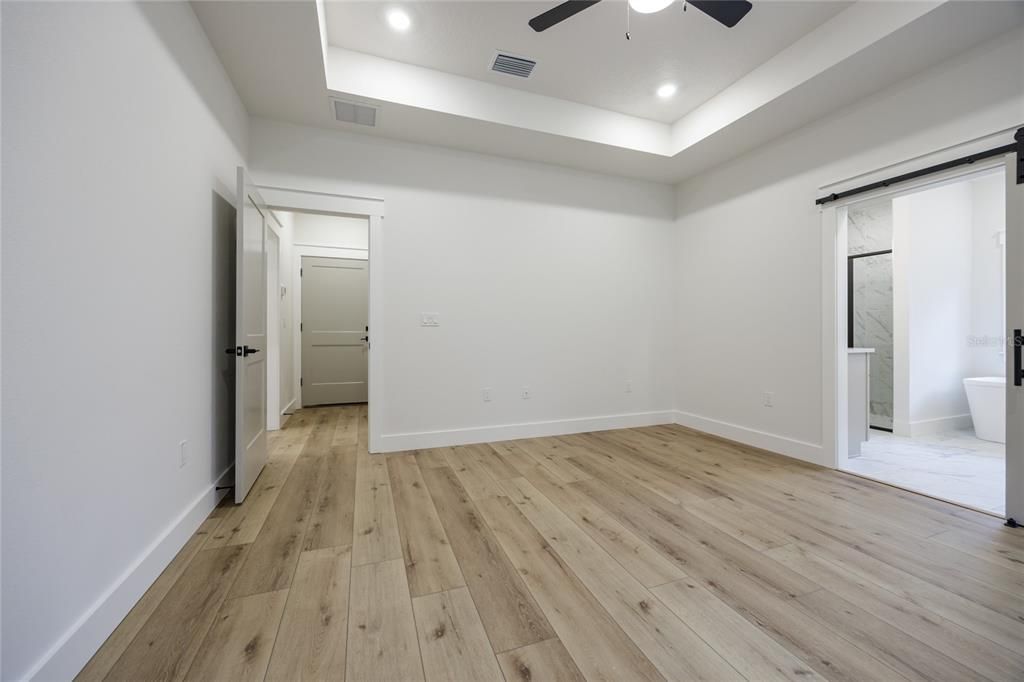 На продажу: $364,000 (3 спален, 2 ванн, 1845 Квадратных фут)