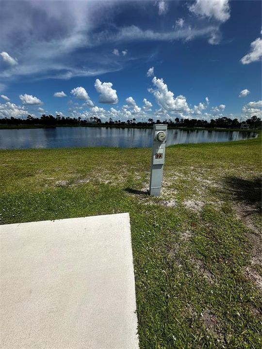 На продажу: $200,000 (0.01 acres)