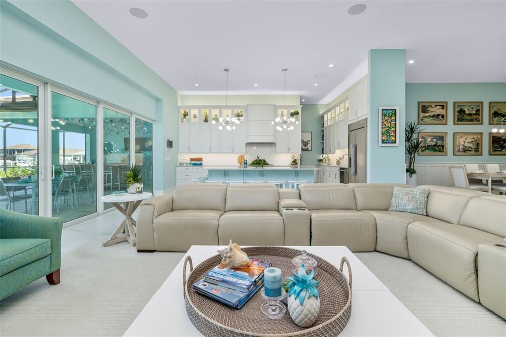 Active With Contract: $1,799,000 (4 beds, 4 baths, 3328 Square Feet)